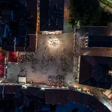 Appartamento Forum 2 *